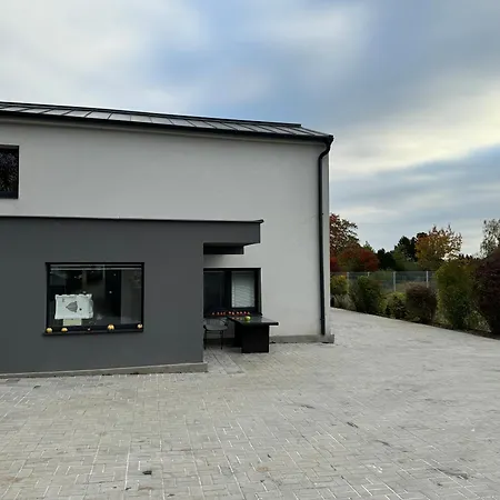 Apartment 50m2 Garden Parking Free Nove Jirny
