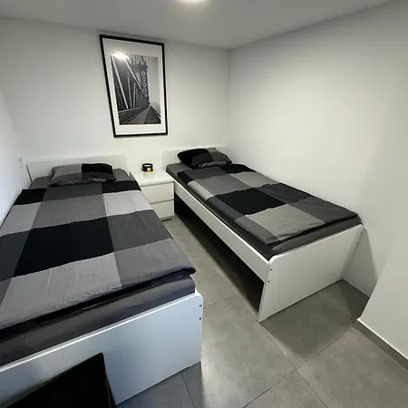 50m2 Garden Parking Free Apartment *