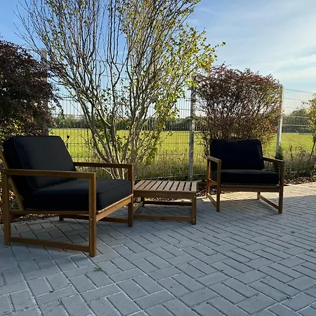 50m2 Garden Parking Free Nové Jirny