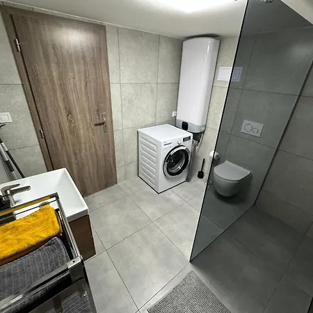 Apartment 50m2 Garden Parking Free Nove Jirny