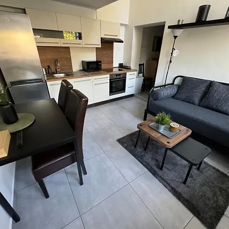 Apartamento 50m2 Garden Parking Free Nové Jirny